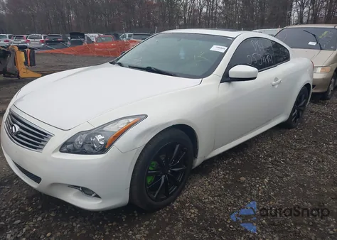 2014 Infiniti Q60 z USA, uszkodzony, nr VIN JN1CV6EL7EM130428
